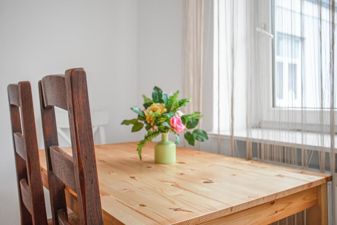 Elegant 2Br Apartment - Near Bahnhof Wien Meidling Zewnętrze zdjęcie