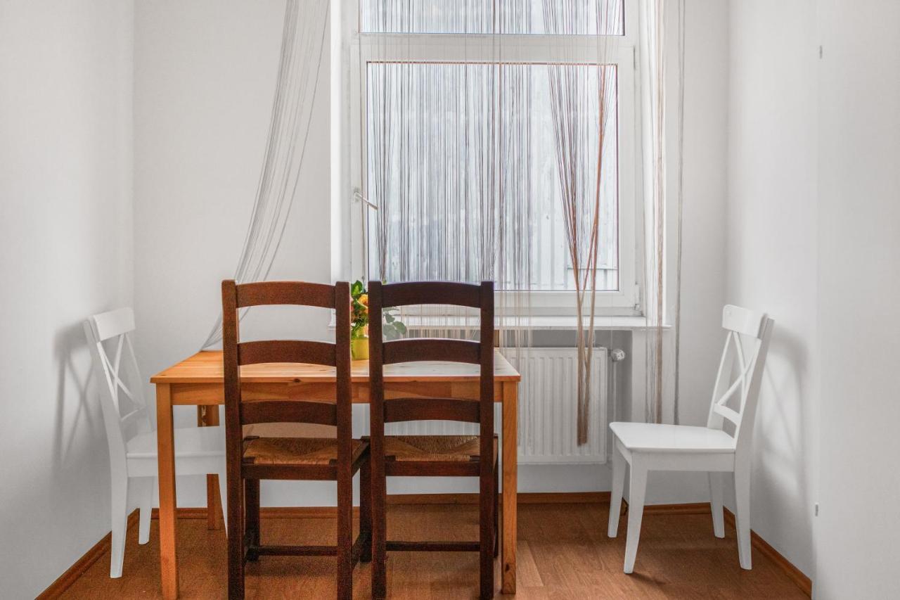Elegant 2Br Apartment - Near Bahnhof Wien Meidling Zewnętrze zdjęcie